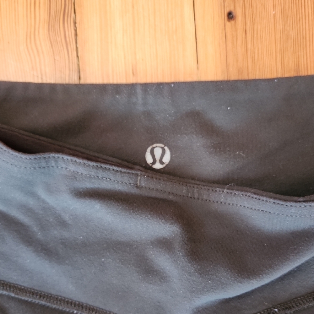 lululemon athletica Gray Leggings - Picture 2 of 4